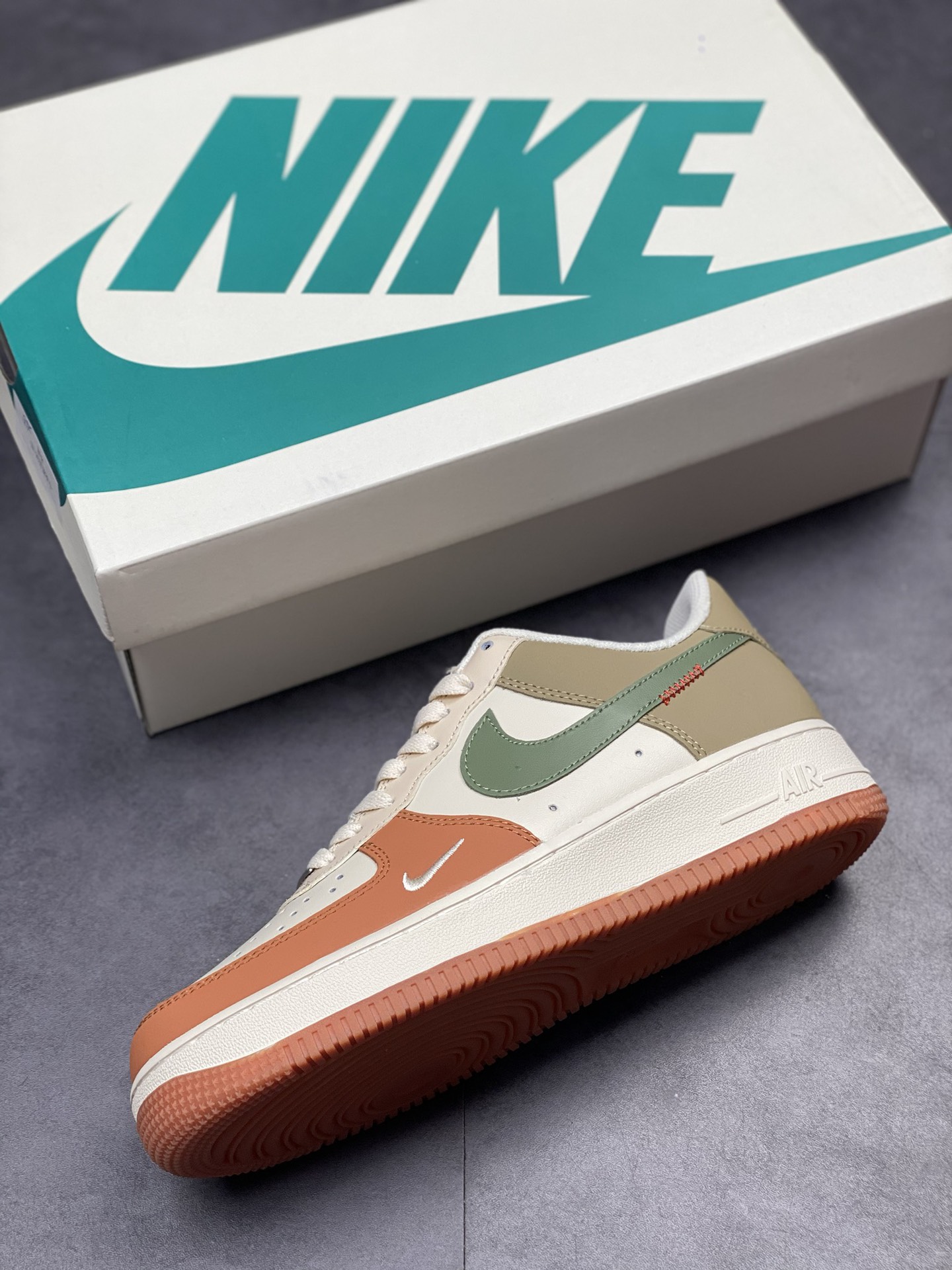 240 Nike Air Force 1 Low 07 KAKAO 联名暖米色 BS8871-801