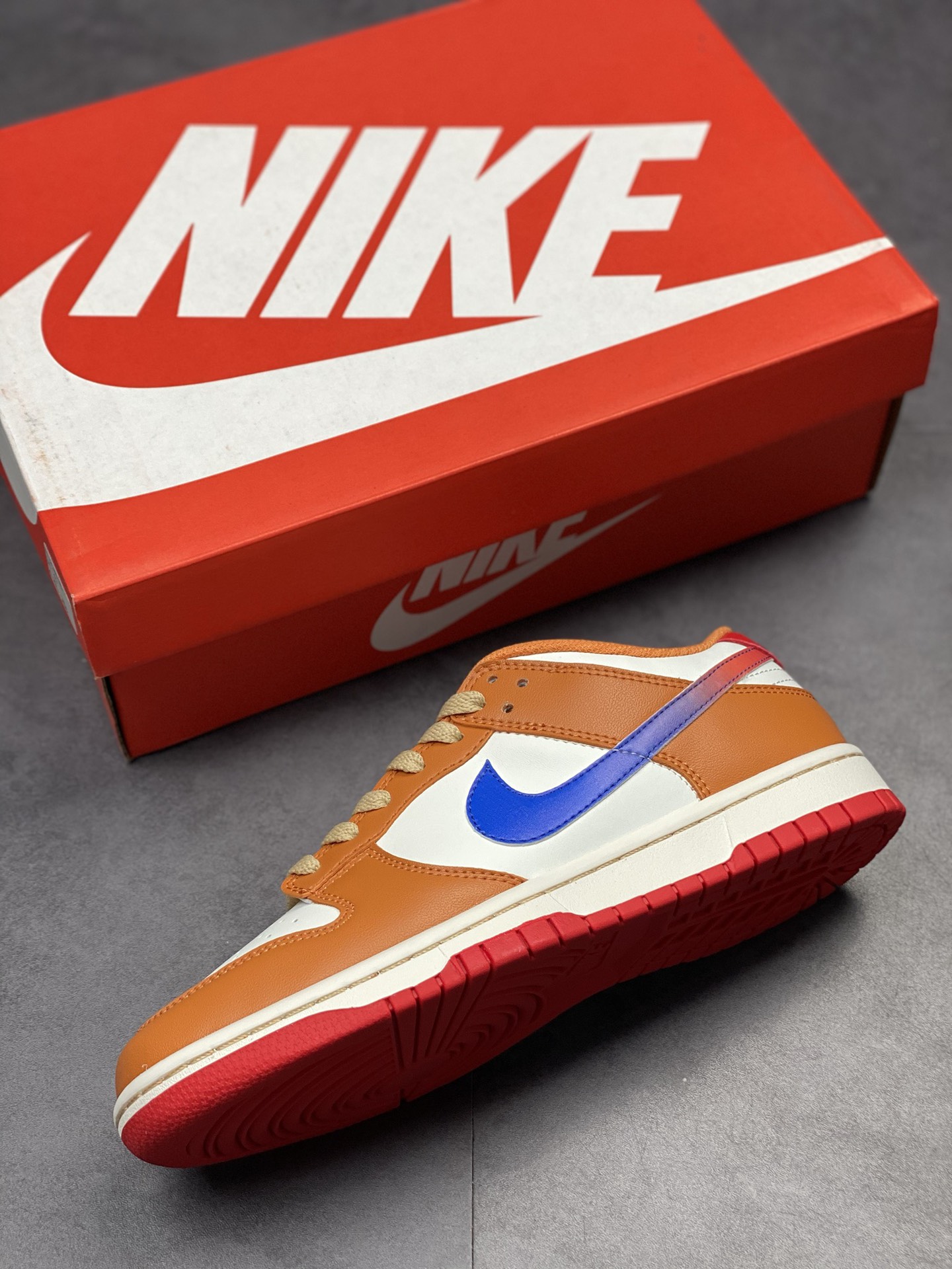 220 Nike SB Dunk Low 白橙蓝 纯原大厂出品 DH9765-101