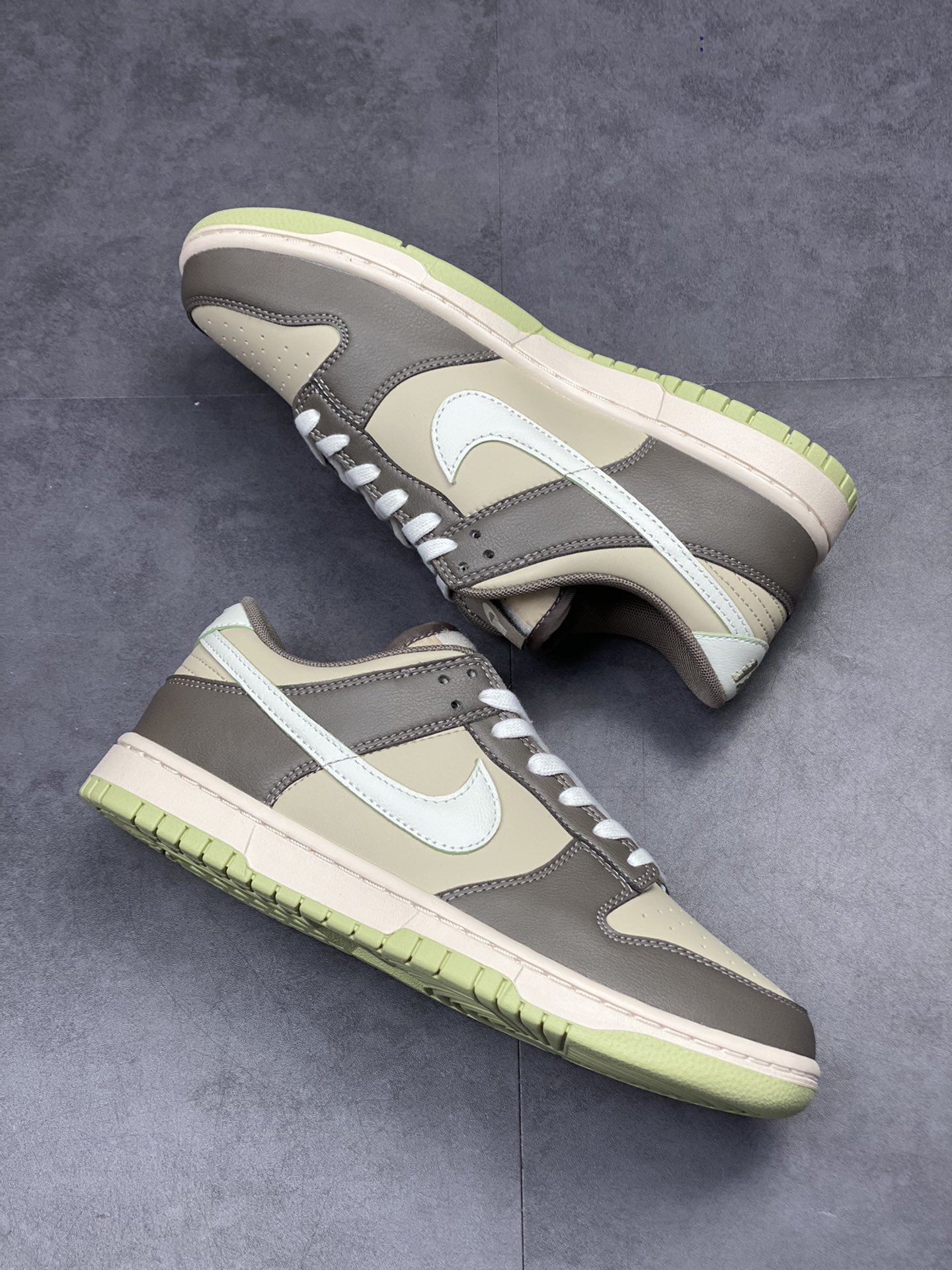 280 Nike SB Dunk Low 卡其棕绿配色FB4960-210