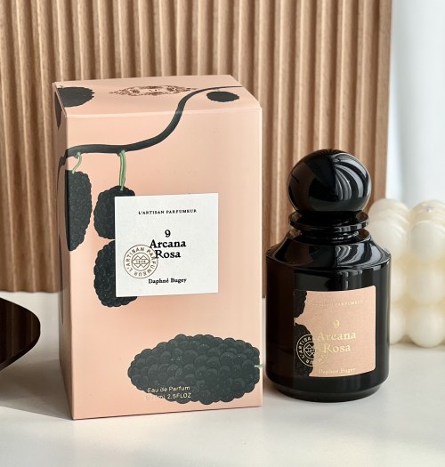 L'Artisan Parfumeur Arcana Rosa 9 Eau de Parfum - Woody Rose Fragrance 1 L'Artisan Parfumeur Arcana Rosa 9 Eau de Parfum - Woody Rose Fragrance