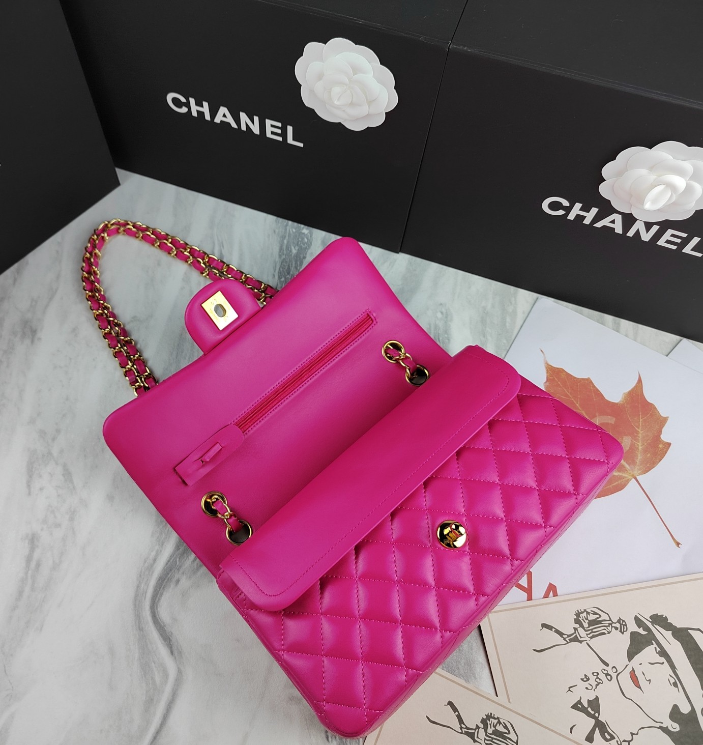 顶级货_厂跑量价高端定制品Chane1ClassicBag01112演绎了Chane1的经典高雅简约精美