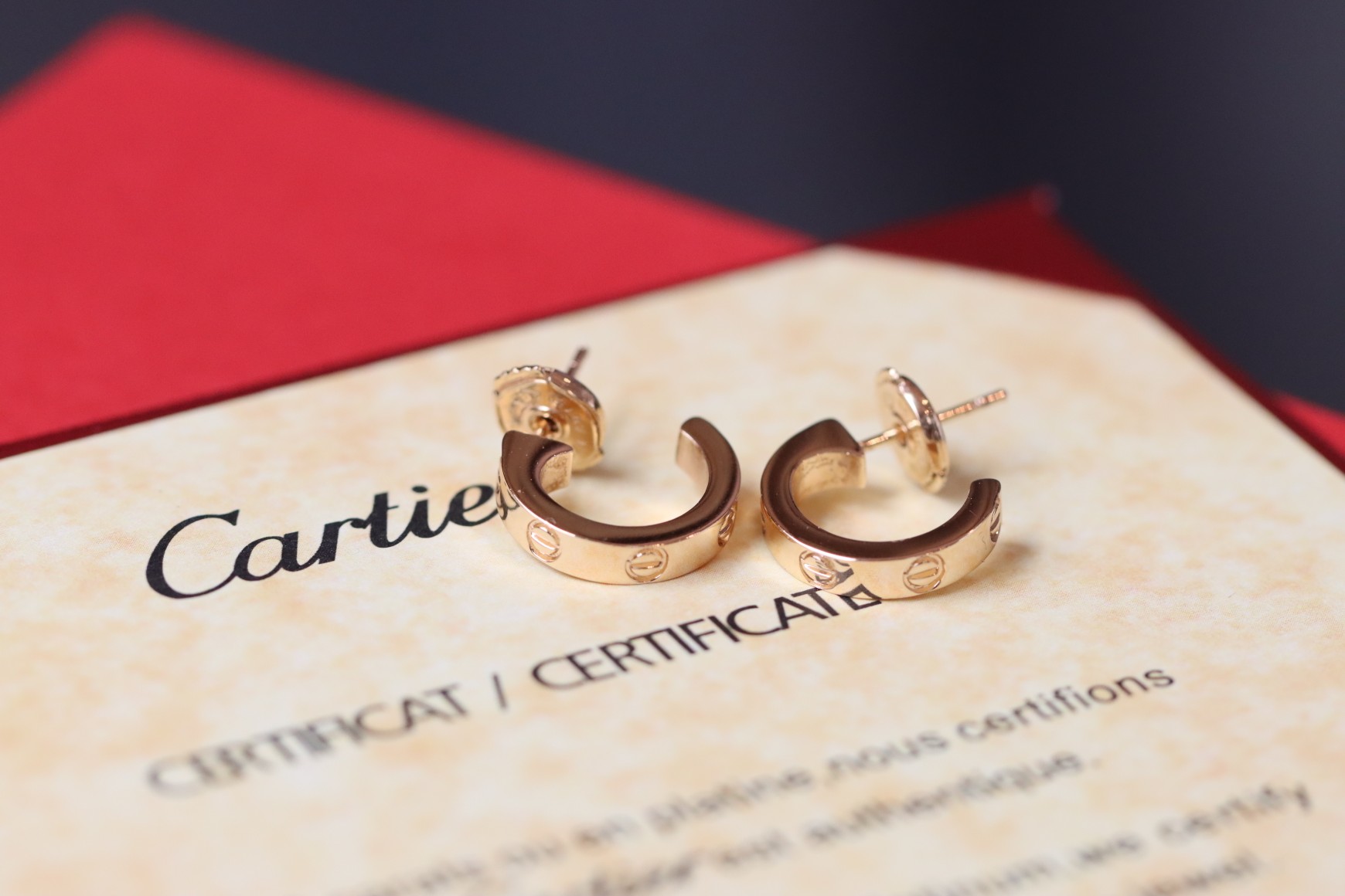 Cartier Cartier/卡地亚 Love系列 CNC螺丝半圈耳环
