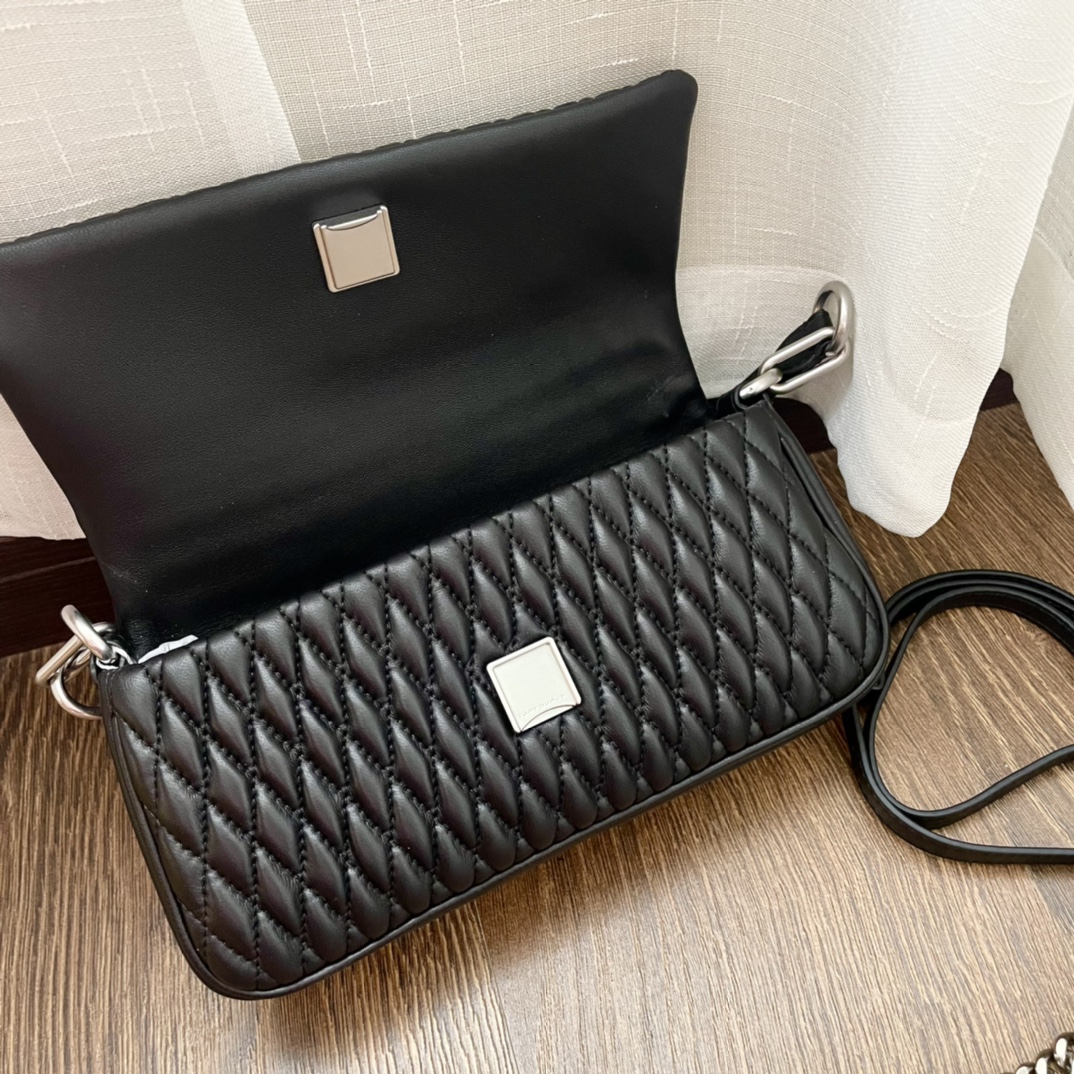 Tory Burch Tory burch Kira 小号褶裥翻盖肩背包