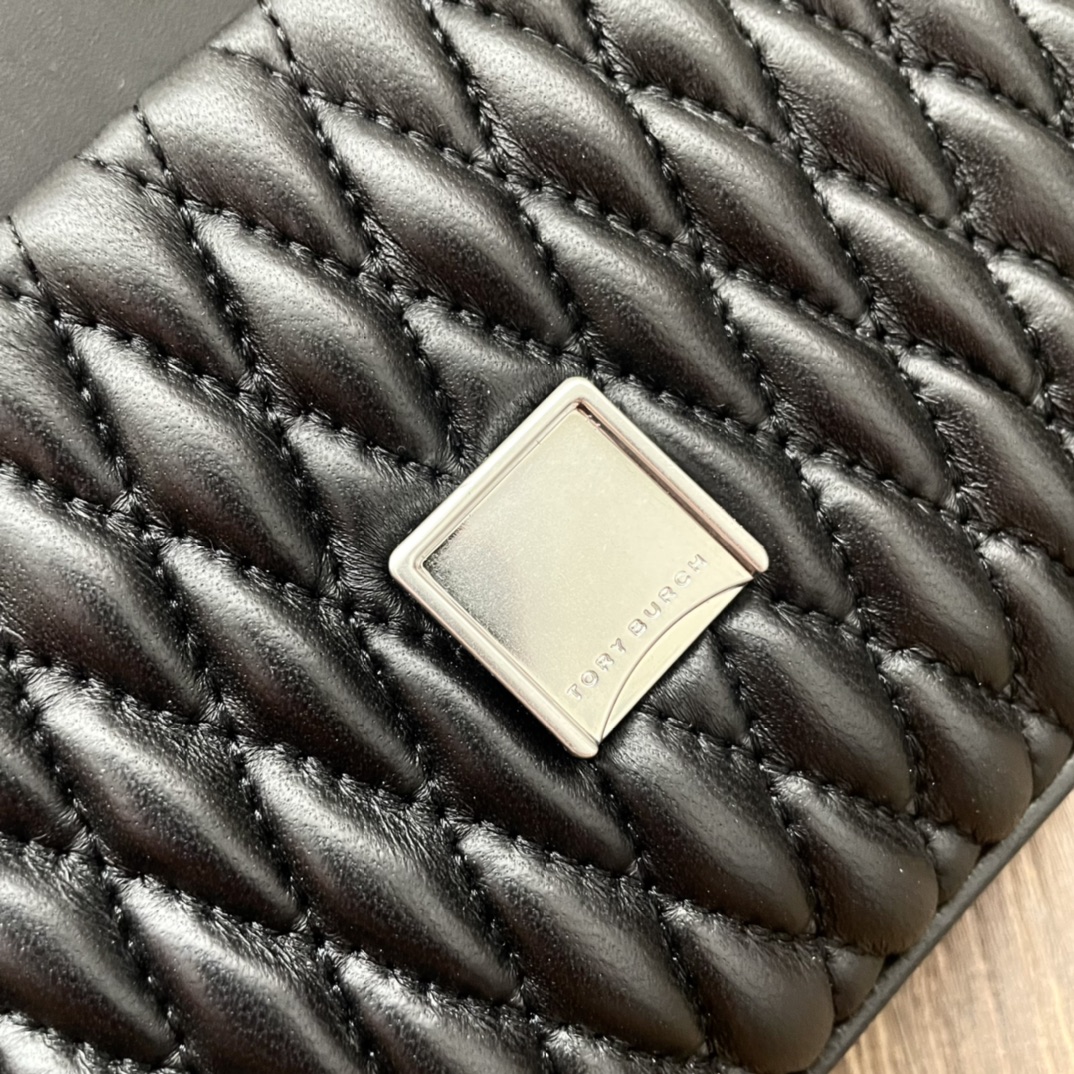 Tory Burch Tory burch Kira 小号褶裥翻盖肩背包