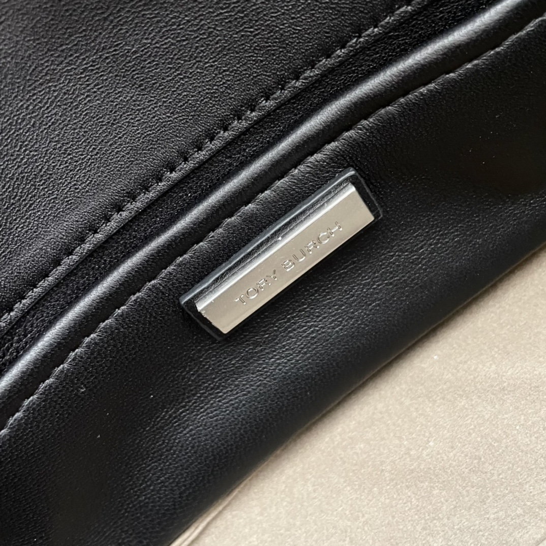 Tory Burch Tory burch Kira 小号褶裥翻盖肩背包