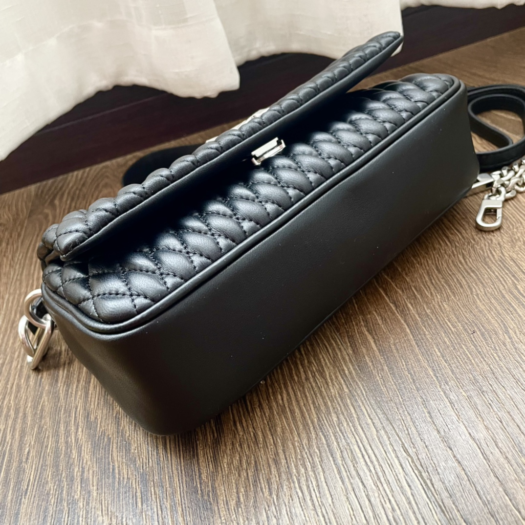Tory Burch Tory burch Kira 小号褶裥翻盖肩背包