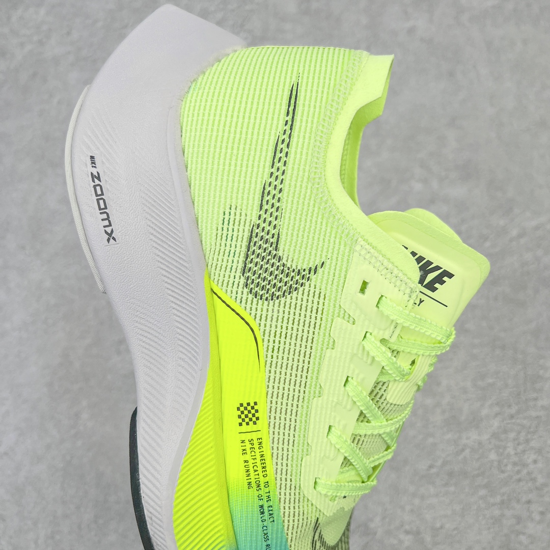 图片[6]-＃纯原福利 NK ZoomX Vaporfly Next% 马拉松二代跑鞋 细节整体升级 这款next%和上一款4%的鞋最大区的别于在鞋面面料 鞋面使用了全新 Vaporweave 科技 这种类似蝉翼的材质相比 Flyknit 更加轻薄透气 非对称的鞋带系统和泡棉护垫的加入令舒适度更高 鞋头辅以超大的 Swoosh 点缀 再配上流线型外观设计 时尚感十足 尺码：36 36.5 37.5 38 38.5 39 40 40.5 41 42 42.5 43 44 44.5 45-选品中心