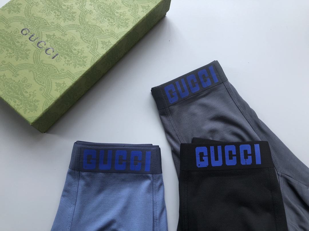  🆕🆕🆕GUCCl（古奇）
爆款到货、专柜专属Logo，绝对的原单品质，无缝切割工艺 、一点也不紧绷 按