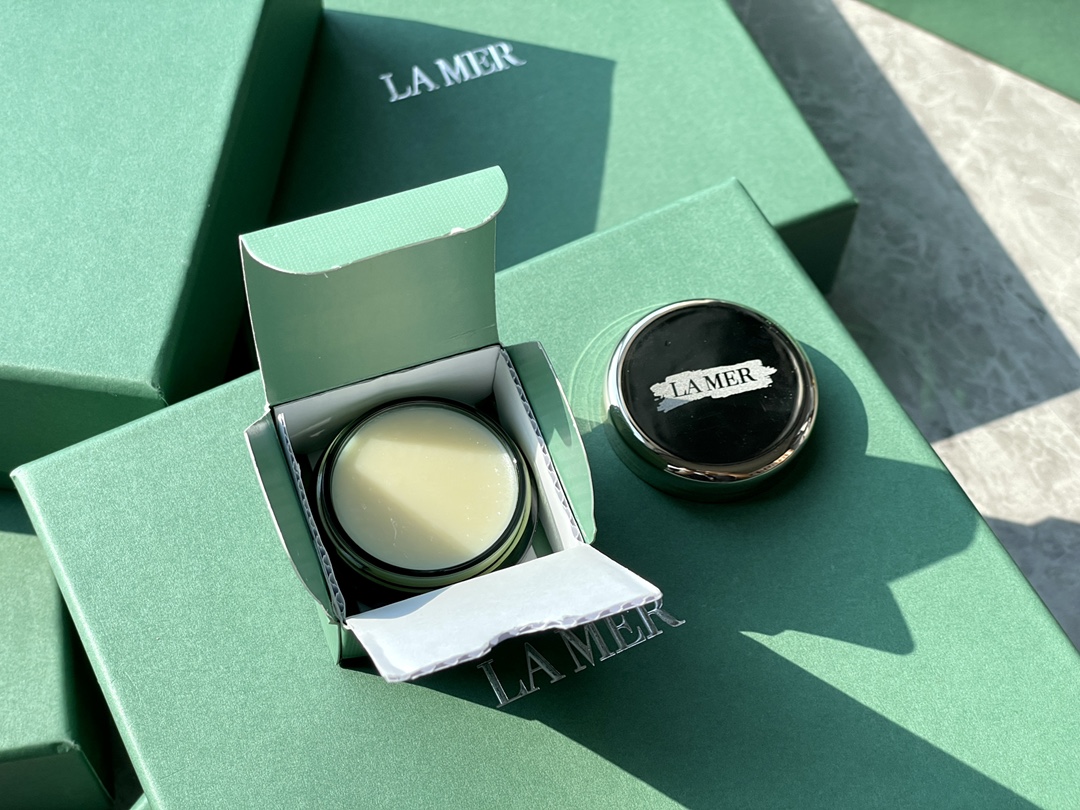 Louis Vuitton Haute Couture Couture Beauty Luxury Skincare Cosmetics 4