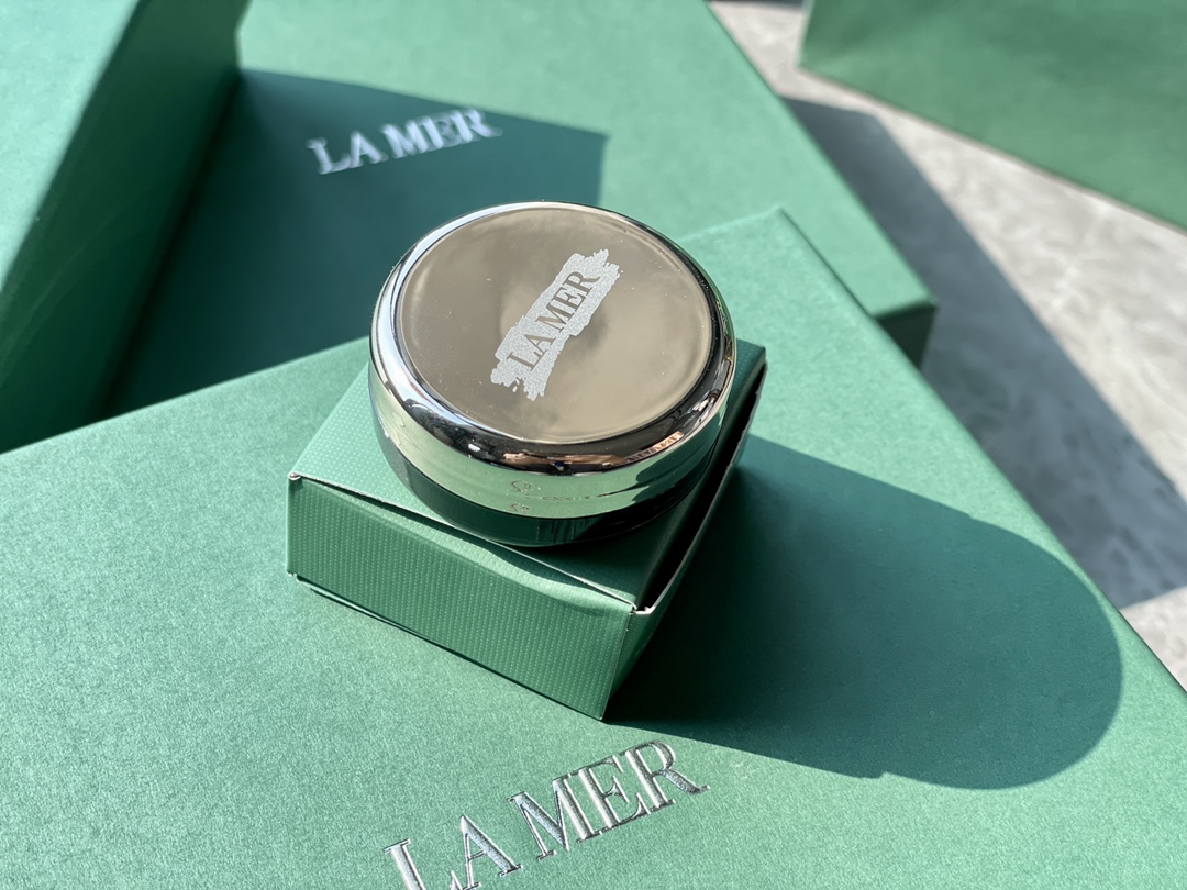 Louis Vuitton Haute Couture Couture Beauty Luxury Skincare Cosmetics 2
