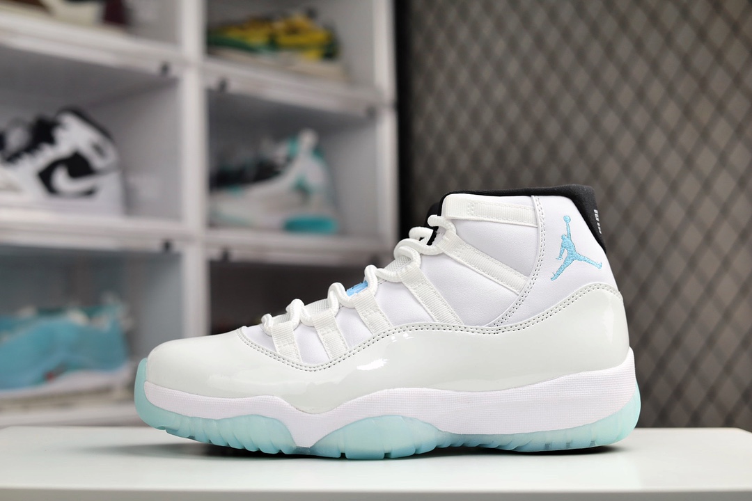 J5 Air Jordan 11 Retro 纯原版本“Legend Blue” AJ11 高帮 传奇蓝原楦原纸板 最强11代版型 区分当前市场“伪纯原”原厂皮料 质感细腻 原厂双层漆皮 标志性美人尖 正确水晶蓝底（特殊工艺抗氧化处理）原厂碳纤板 中底钢印