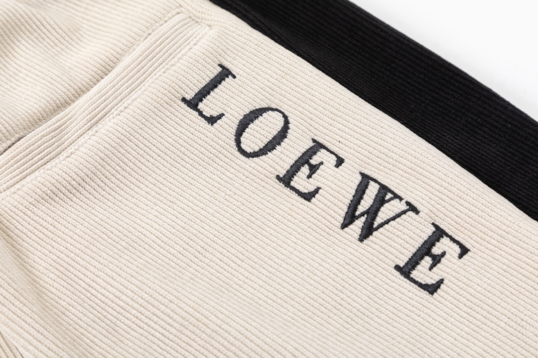 220  LOEWE/罗意威 22SS新款灯芯绒刺绣拼接休闲运动情侣款束脚长裤