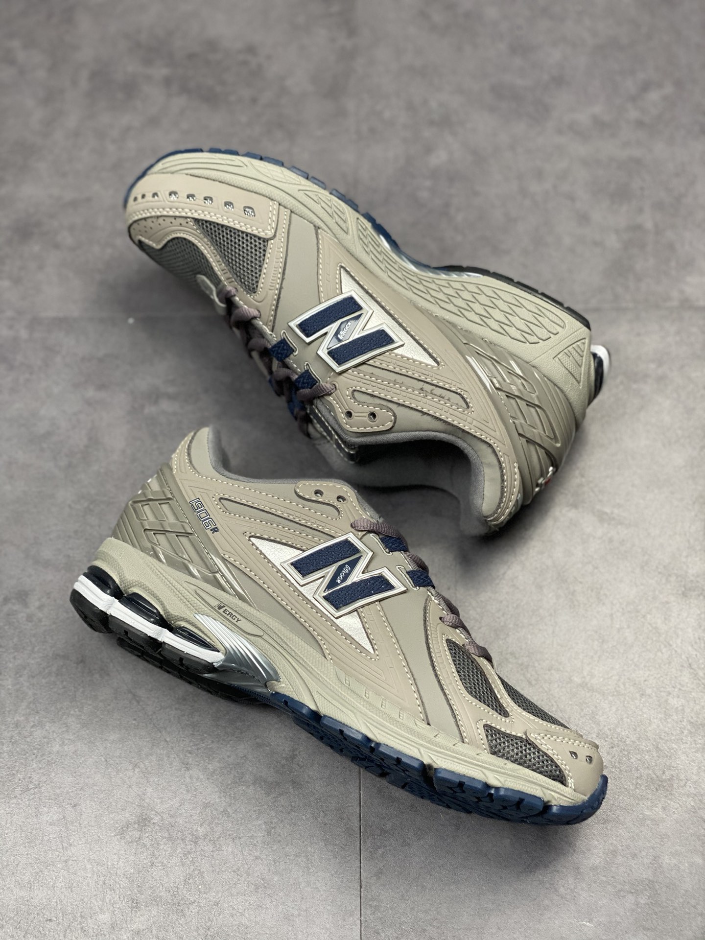 New Balance M1906 series retro single product treasure old shoes M1906RB