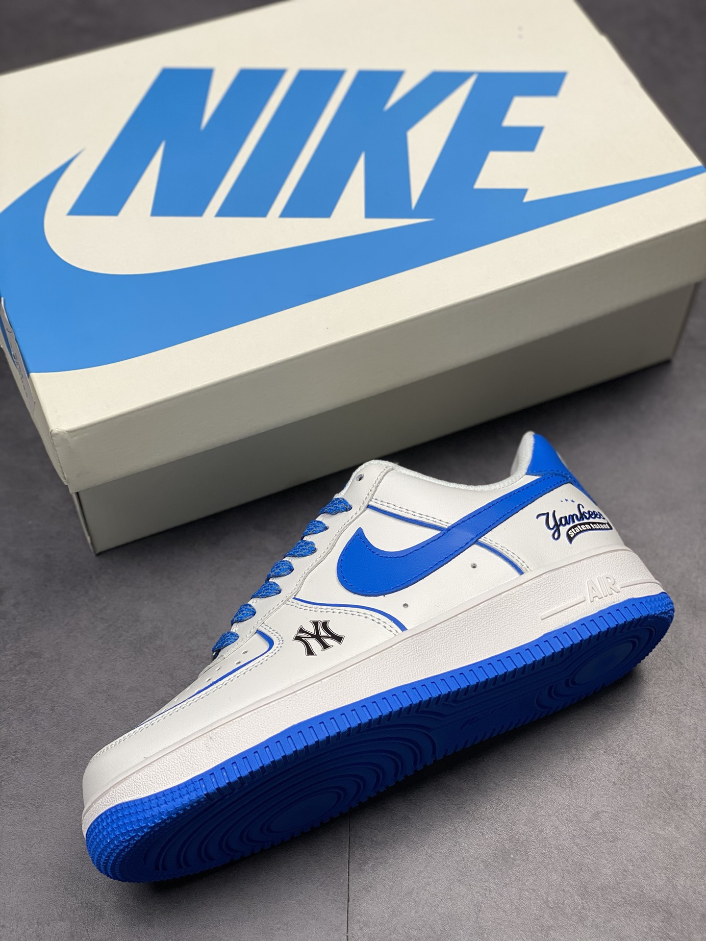 240 MLB x Air Force 1 '07 Low 联名白蓝BS8806-522