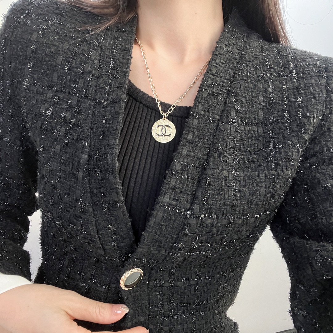 新款☑️CHANEL香奈儿双c 圆牌项链颈链