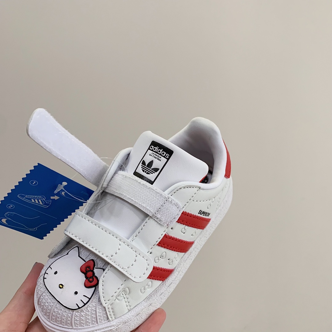 图片[6]-AD联名Hellokitty童鞋👟22-37码 这么可爱的Hello Kitty贝壳头🐚太难得了上脚超舒服的鞋子， 而且还是四季百搭常青款，皮面质感很赞👍包装盒也好可爱，毫不犹豫冲啊！！-选品中心