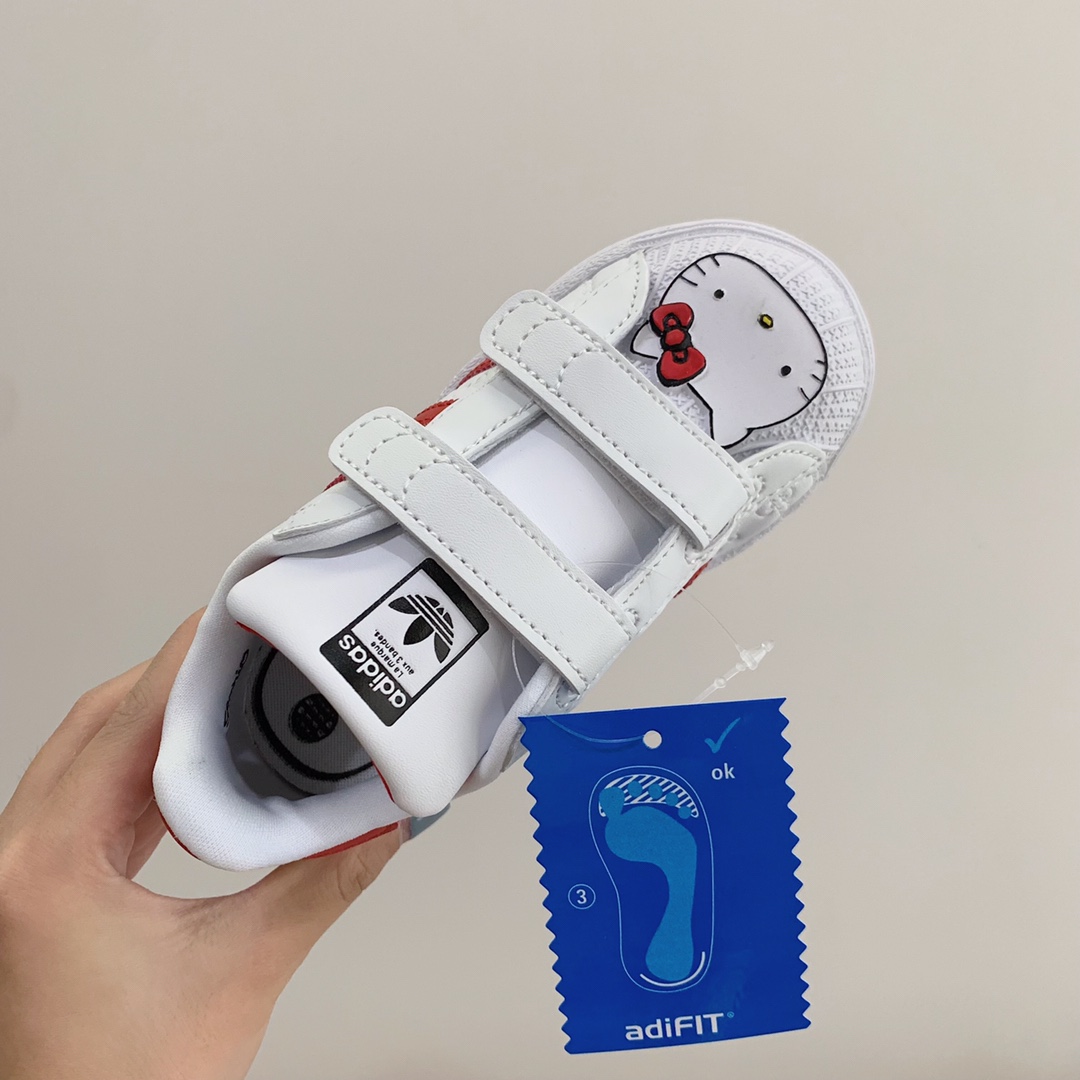 图片[9]-AD联名Hellokitty童鞋👟22-37码 这么可爱的Hello Kitty贝壳头🐚太难得了上脚超舒服的鞋子， 而且还是四季百搭常青款，皮面质感很赞👍包装盒也好可爱，毫不犹豫冲啊！！-选品中心