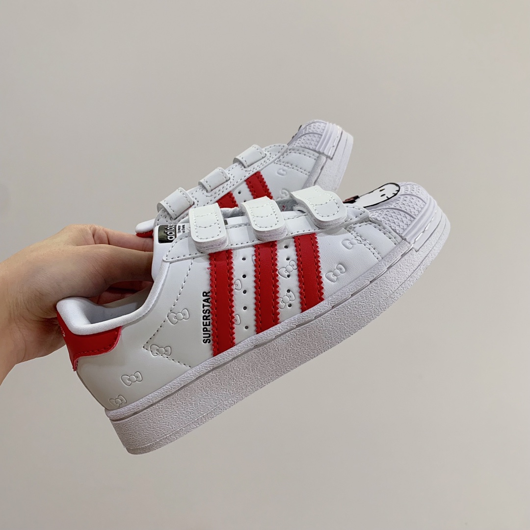 图片[4]-AD联名Hellokitty童鞋👟22-37码 这么可爱的Hello Kitty贝壳头🐚太难得了上脚超舒服的鞋子， 而且还是四季百搭常青款，皮面质感很赞👍包装盒也好可爱-选品中心