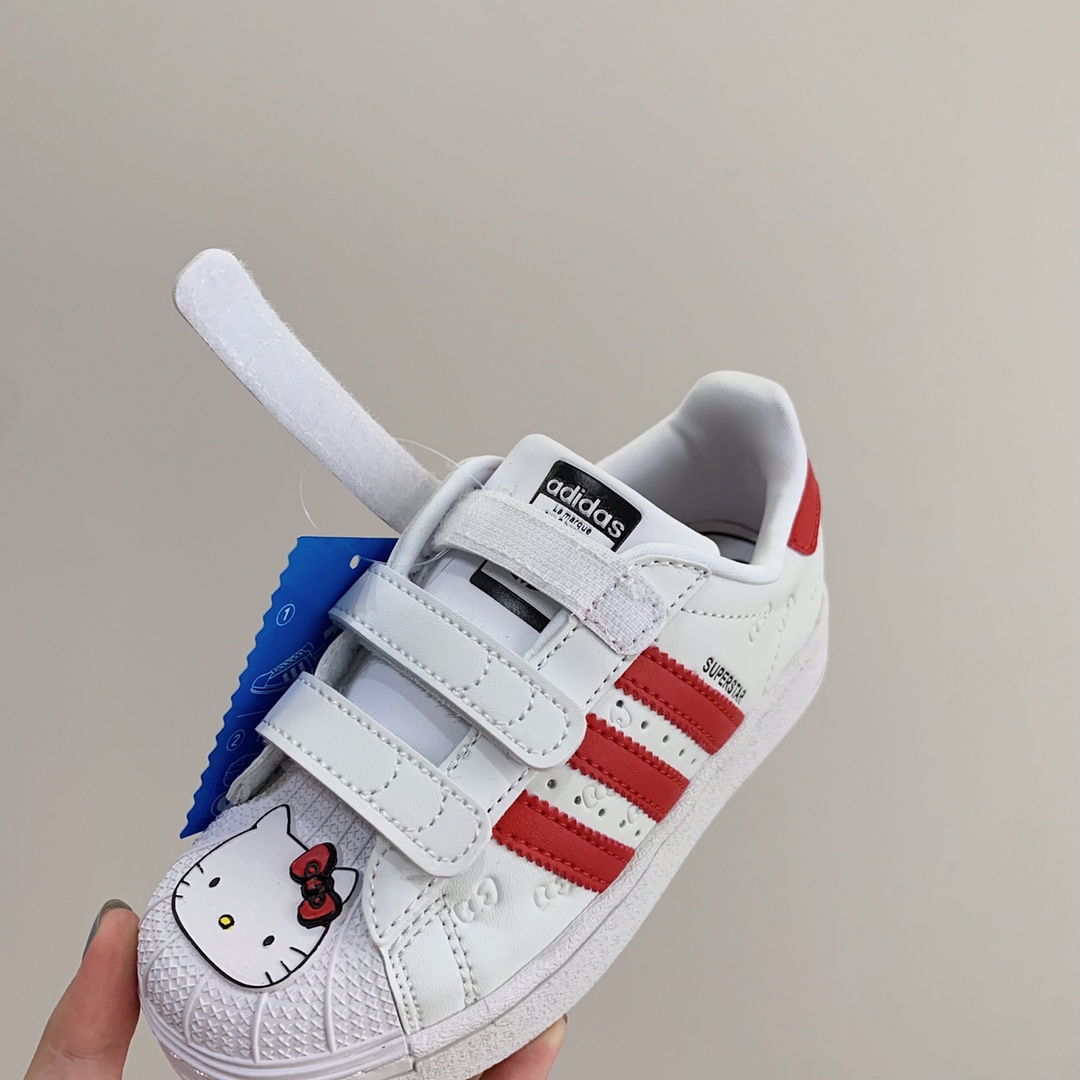 图片[6]-AD联名Hellokitty童鞋👟22-37码 这么可爱的Hello Kitty贝壳头🐚太难得了上脚超舒服的鞋子， 而且还是四季百搭常青款，皮面质感很赞👍包装盒也好可爱-选品中心