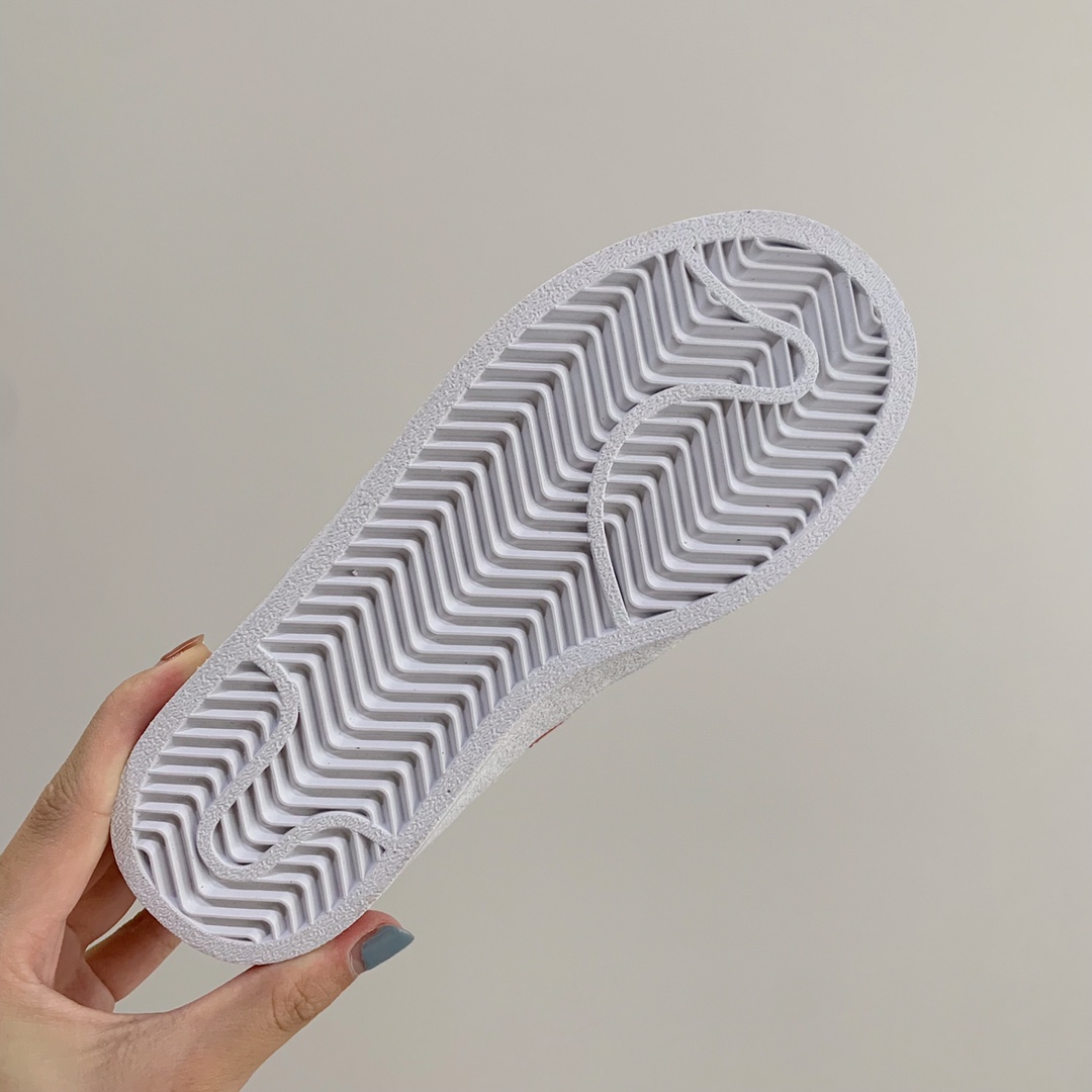 图片[8]-AD联名Hellokitty童鞋👟22-37码 这么可爱的Hello Kitty贝壳头🐚太难得了上脚超舒服的鞋子， 而且还是四季百搭常青款，皮面质感很赞👍包装盒也好可爱-选品中心