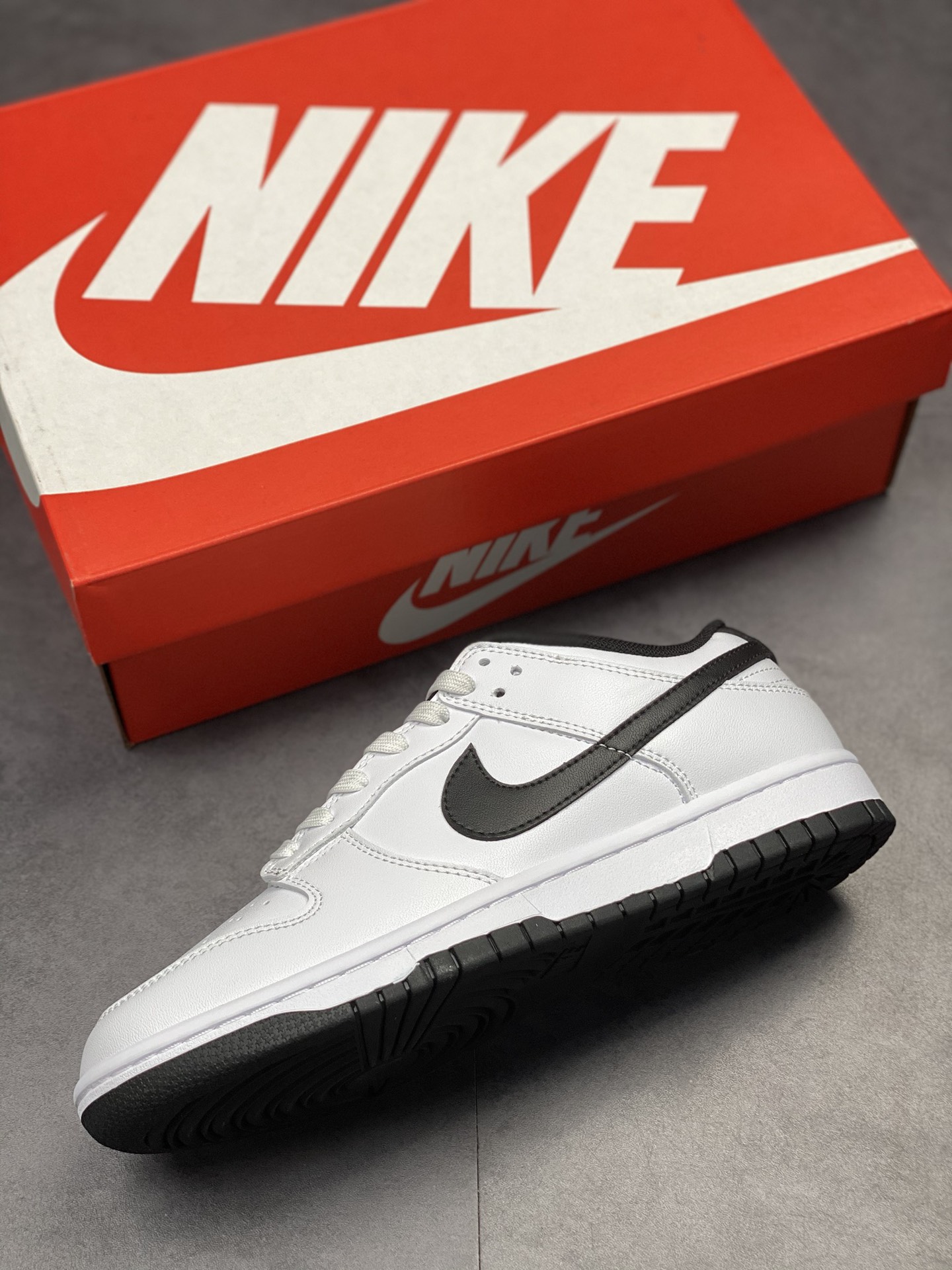 220 Nike Dunk Low Reverse Panda 白黑 反转熊猫 DD1503-113