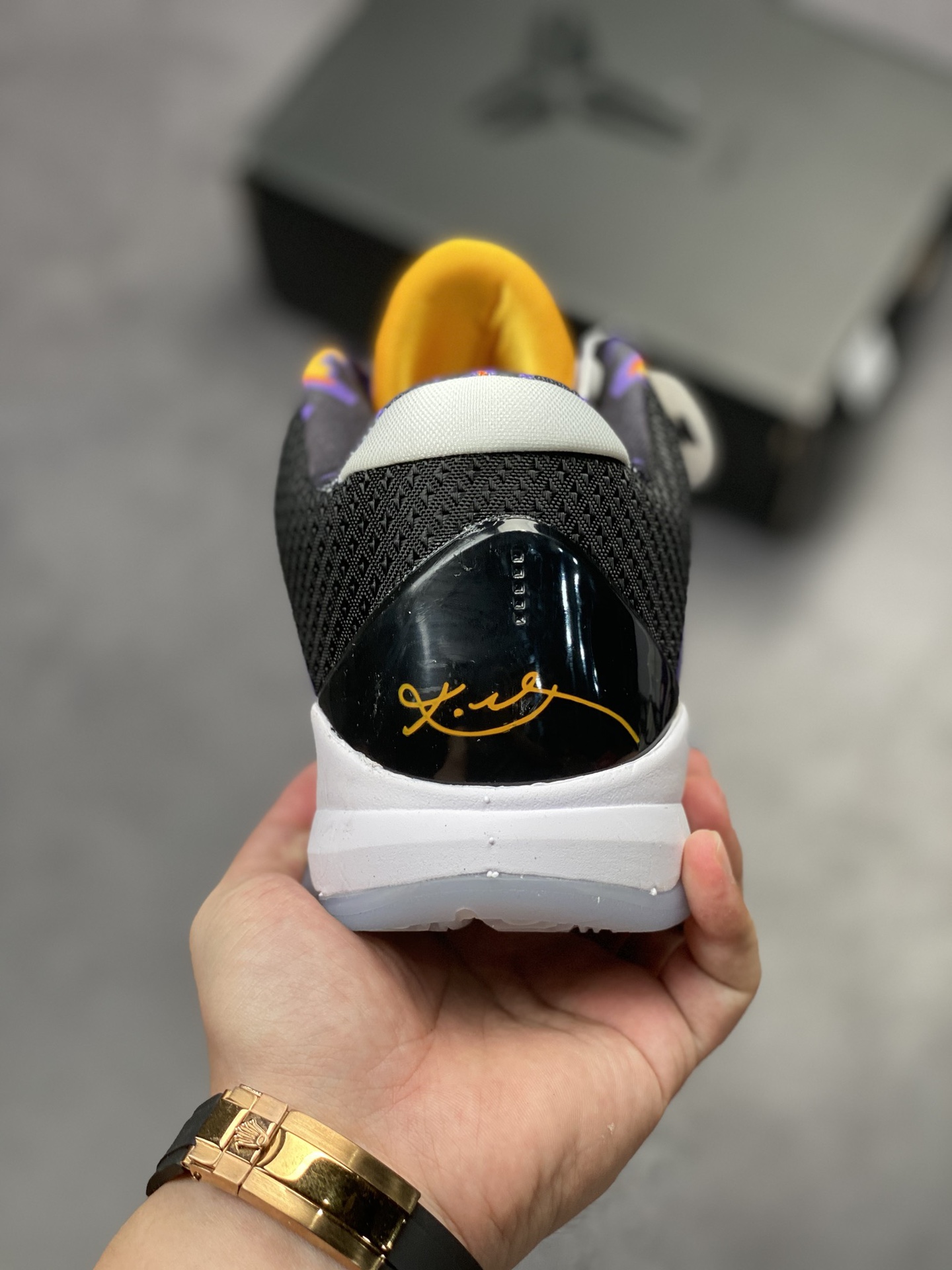 270 致敬Kobi 情怀满满 先行版 NIKE ZOOM KOBE 5 PROTRO 科比五代  CD4991-500