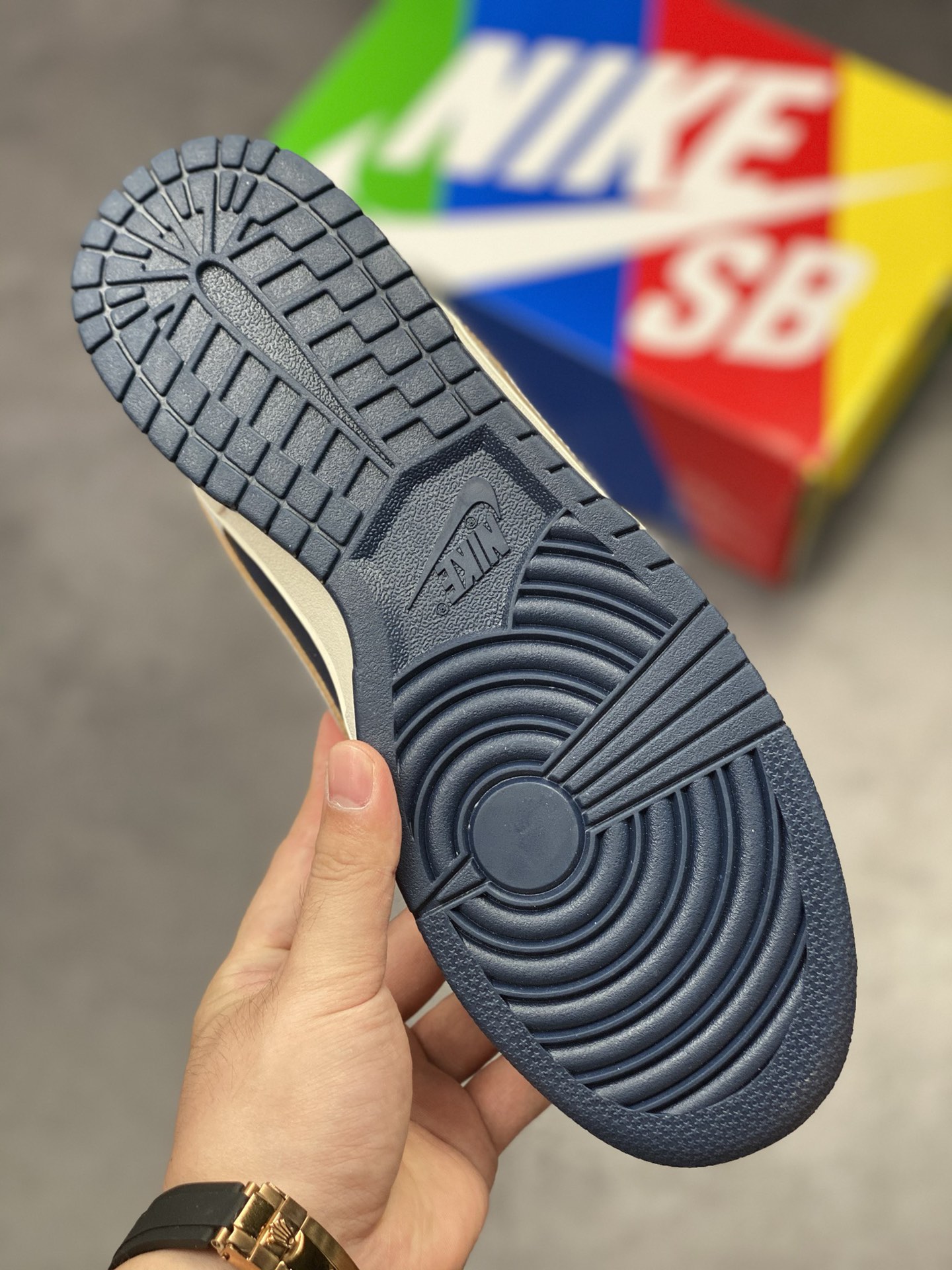 260 HUF x Nike SB Dunk Low ”NYC” 白蓝 纽约 FD8775-100