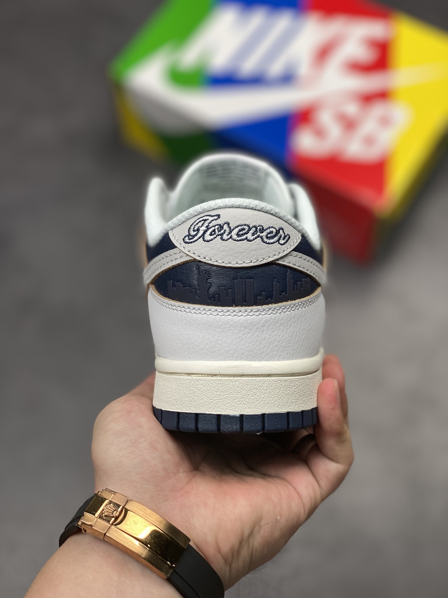 260 HUF x Nike SB Dunk Low ”NYC” 白蓝 纽约 FD8775-100