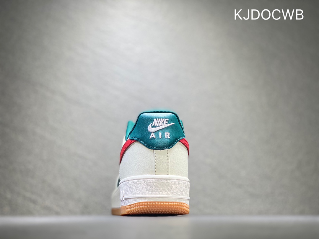 200 Nike Air Force 1 空军一号 FD9063-163