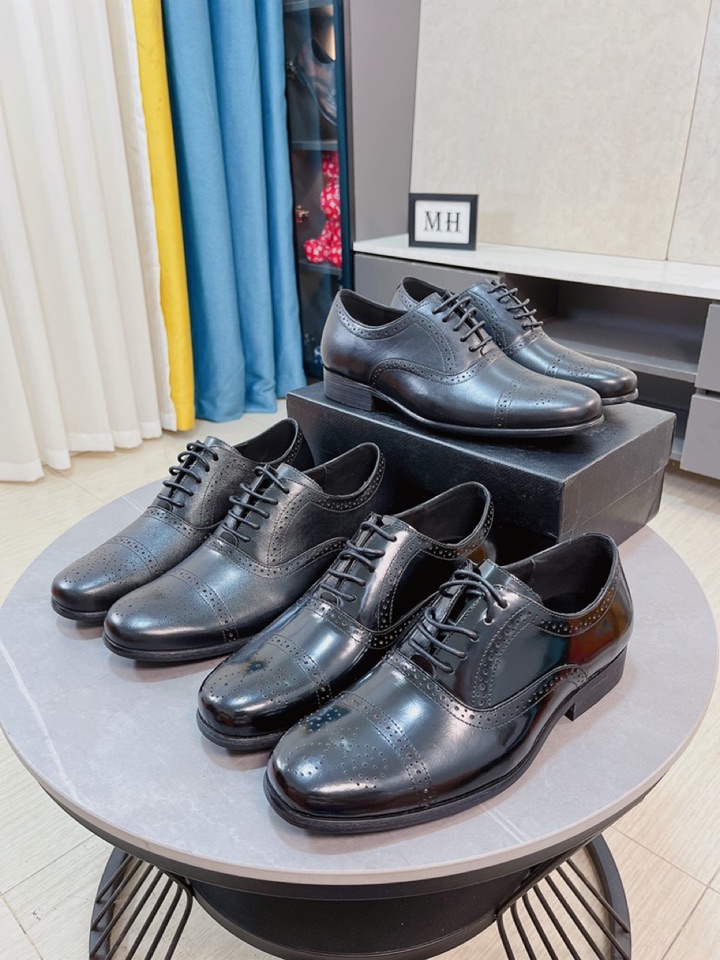 J5 PRADA 普拉达皮鞋顶级代购 意大利进口原版定制开边珠牛皮面、全进口水染透气牛皮里垫、原厂特供原版成型底超级舒适，