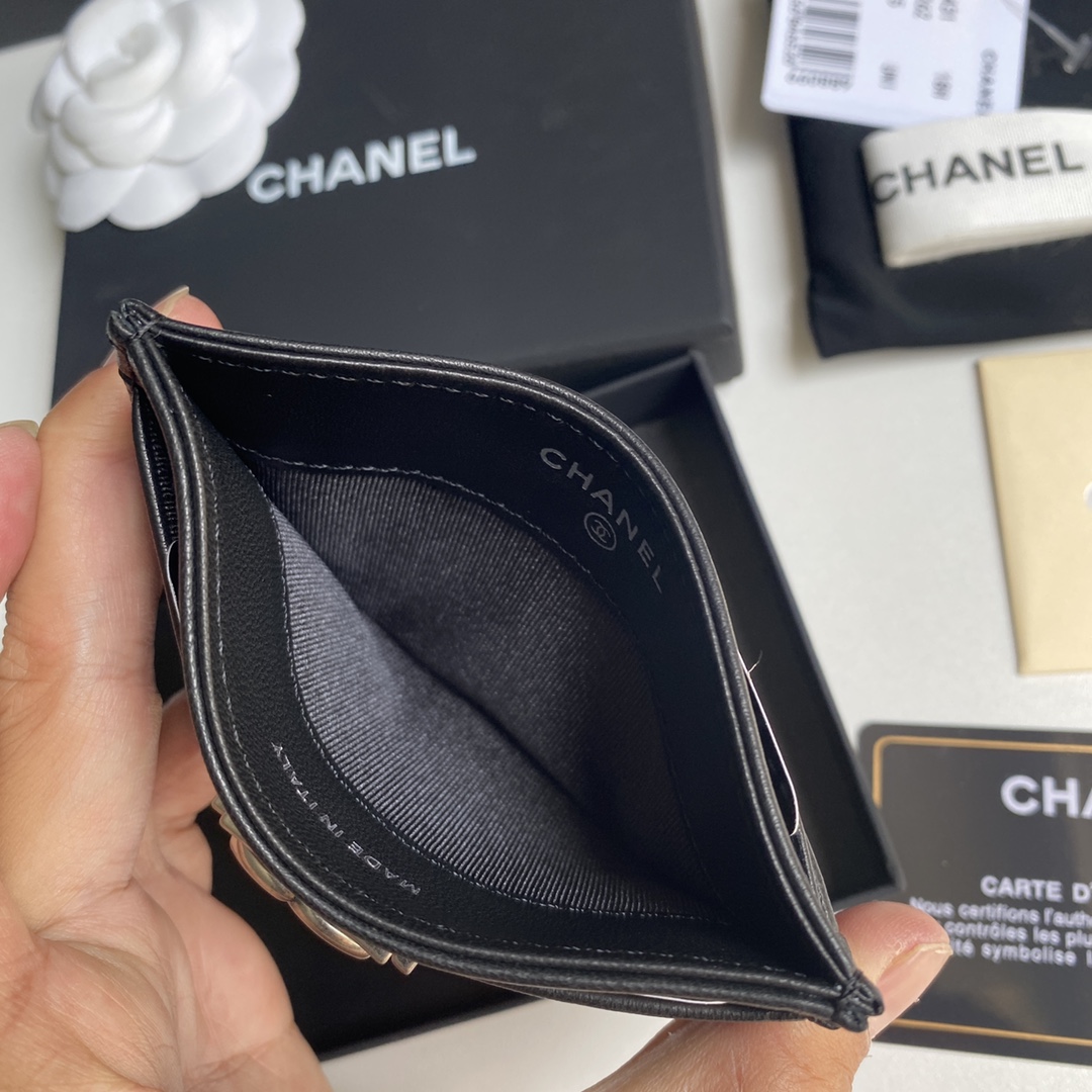 Chanel leboy卡包 款号 皮料五金，细节美到淋漓尽致全套包装 尺寸:11×7.5×1cm