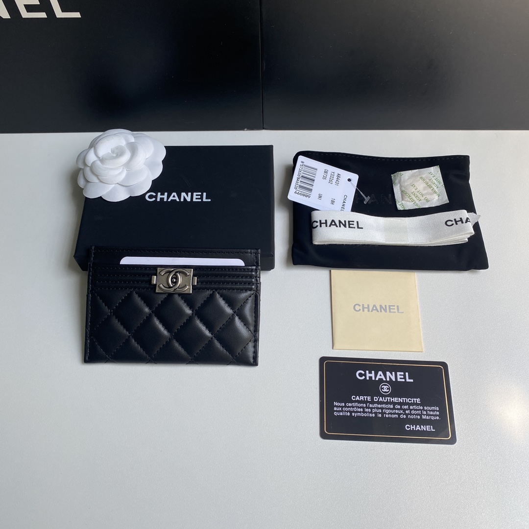 NO:672870,[Original order quality] [Delivery packaging] CHANEL, original order quality, leboy card holder model number A84431 top leather hardware, complete package with beautiful details!  Size 11*7.5*1.,chanel wallet,chanel,wallets19860909【原单品质】【配送包装】CHANEL、原单品质、leboy卡包款号A84431顶级皮料五金,细节美到淋漓尽致全套包装！尺寸11*7.5*1.,chanel钱包,chanel,wallets,欧美剧