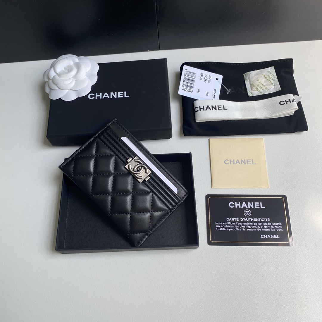 Chanel leboy卡包 款号 皮料五金，细节美到淋漓尽致全套包装 尺寸:11×7.5×1cm