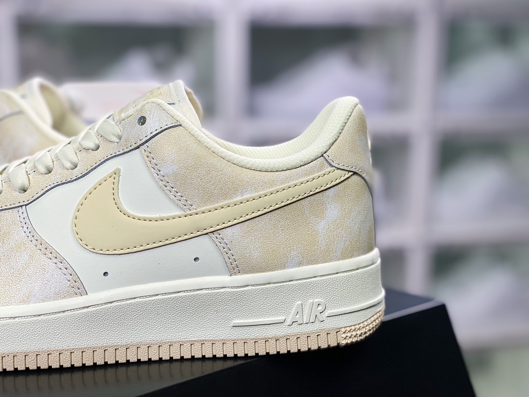 240 You Air Force 1'07 Low Retro SP空军一号低帮经典板鞋“皮革米白奶黄”KP6936-669