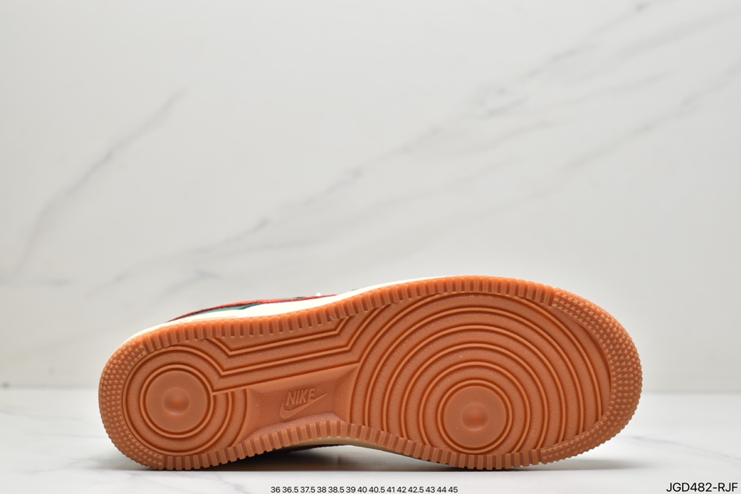 180 Nike Air Force 1 空军一号 低帮休闲板鞋 CJ9179-201