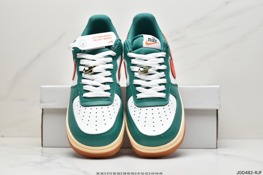 180 Nike Air Force 1 空军一号 低帮休闲板鞋 CJ9179-201