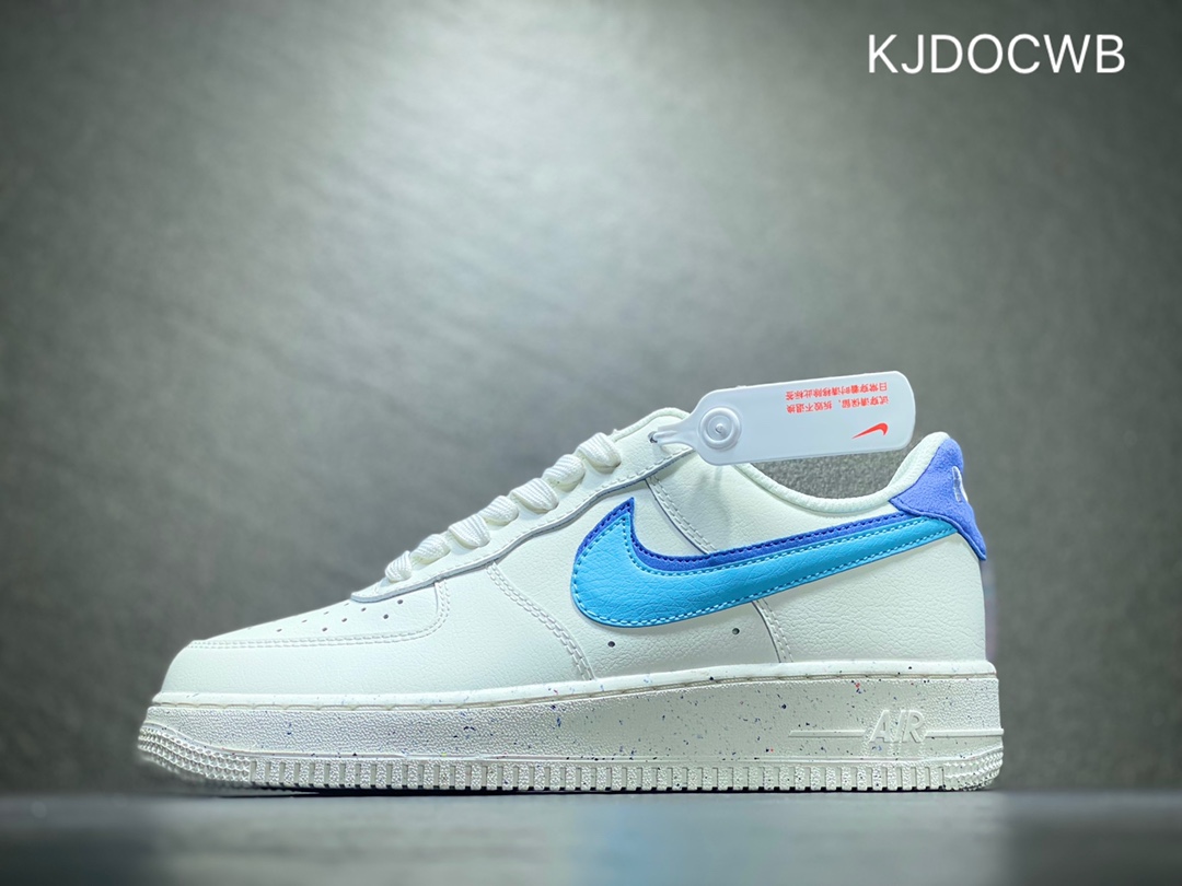 200 Nike Air Force 1 空军一号 DQ0359-100