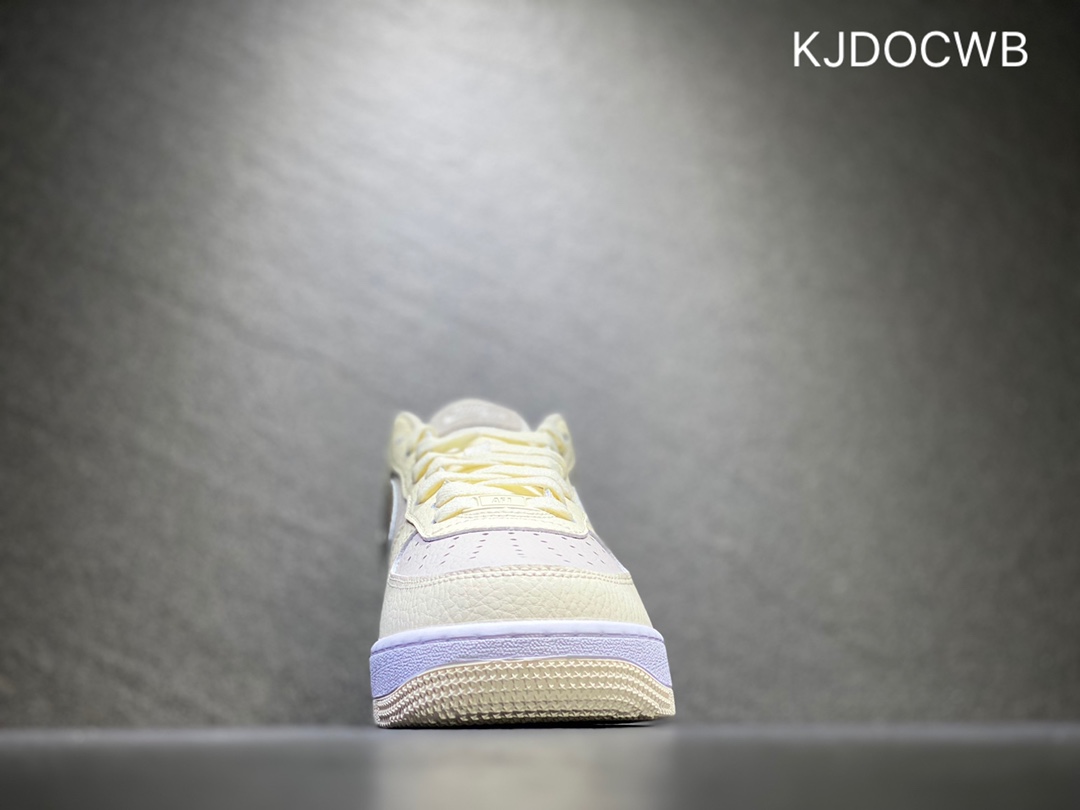 200 Nike Air Force 1 空军一号  FB8483-100