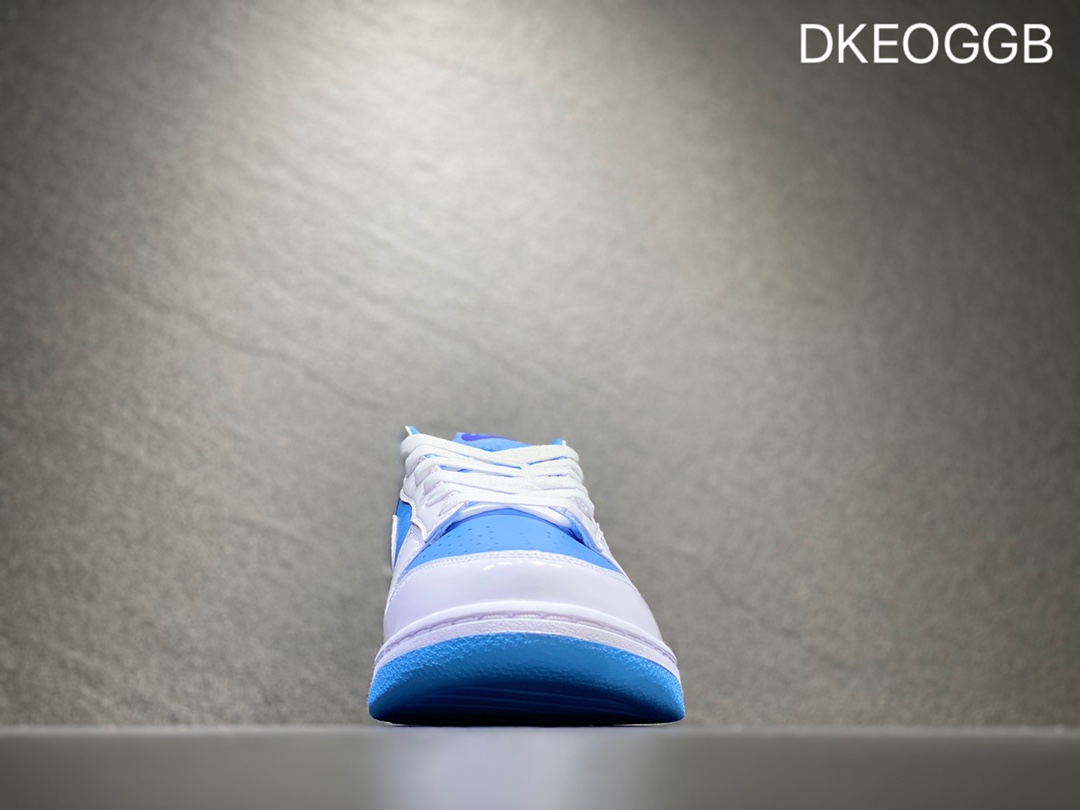 300 NIKE Dunk SB Low 低帮休闲板鞋 DX3722-001
