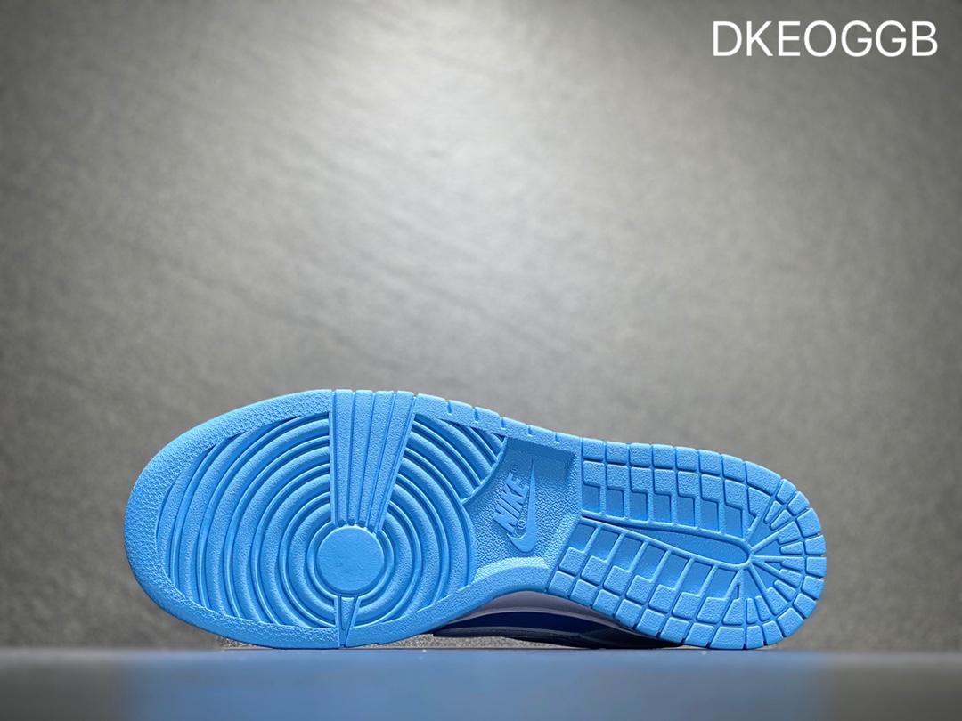 300 NIKE Dunk SB Low 低帮休闲板鞋 DX3722-001