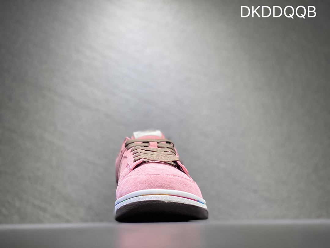 240 Nike SB dunk Low 低帮休闲运动滑板板鞋“麂皮粉黑棕粉汽车”  DD1391-105