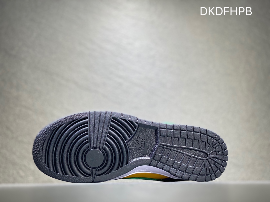 260 Nike SB dunk Low 低帮休闲运动滑板板鞋 DO5981-50