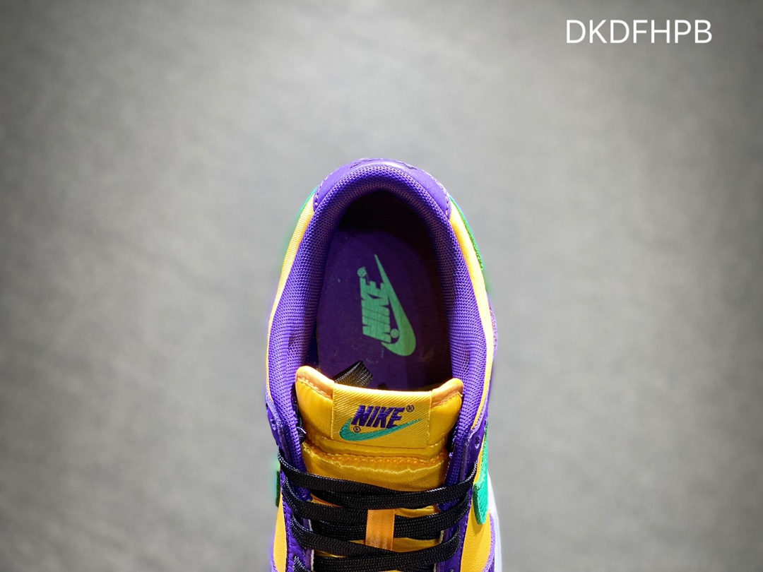 260 Nike SB dunk Low 低帮休闲运动滑板板鞋 DO5981-50