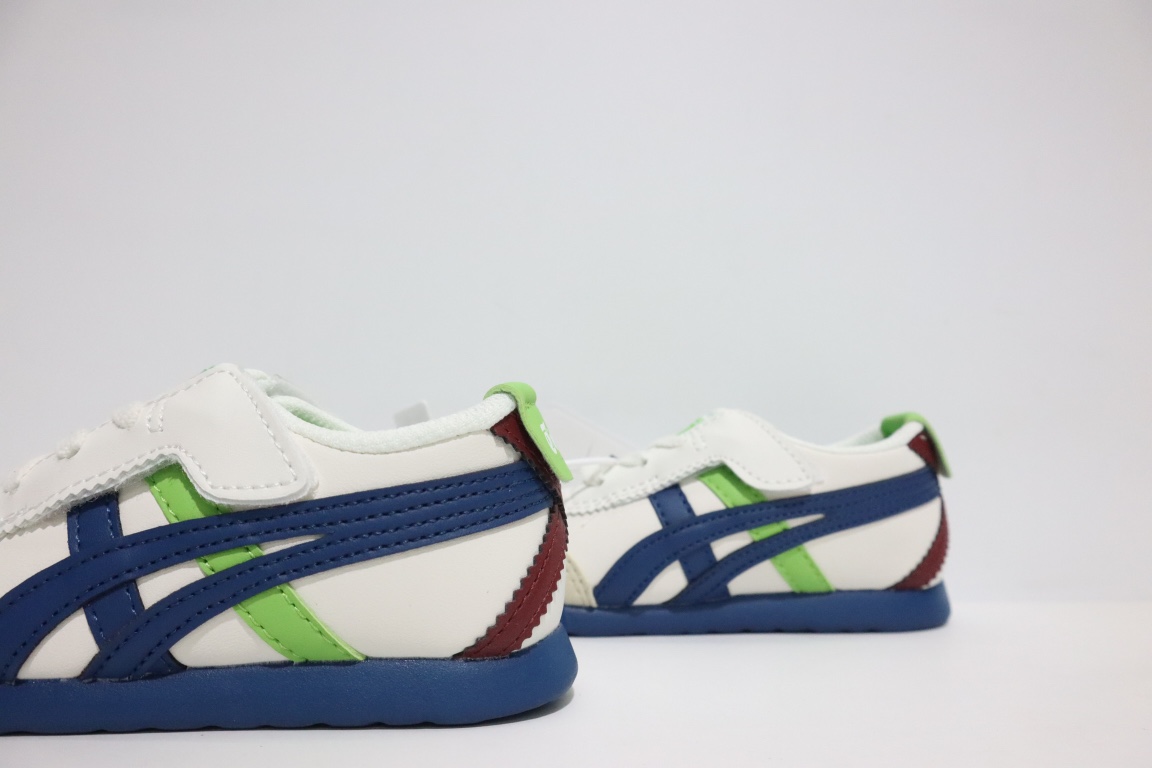 图片[4]-亚瑟士鬼冢虎飞机翼魔术贴婴童鞋 22.5-28.5 婴童款真的太可爱了 飞翼魔术贴设计，穿脱非常方便✔️ 耐磨防滑大底，脚感超赞👍🏻-选品中心