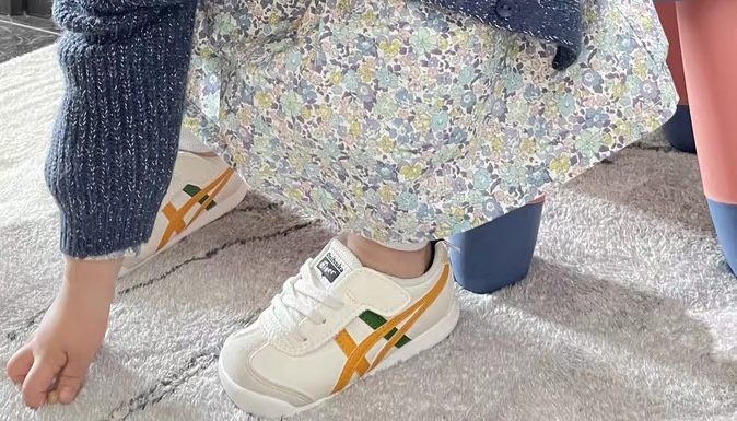 图片[11]-亚瑟士鬼冢虎飞机翼魔术贴婴童鞋 22.5-28.5 婴童款真的太可爱了 飞翼魔术贴设计，穿脱非常方便✔️ 耐磨防滑大底，脚感超赞👍🏻-选品中心