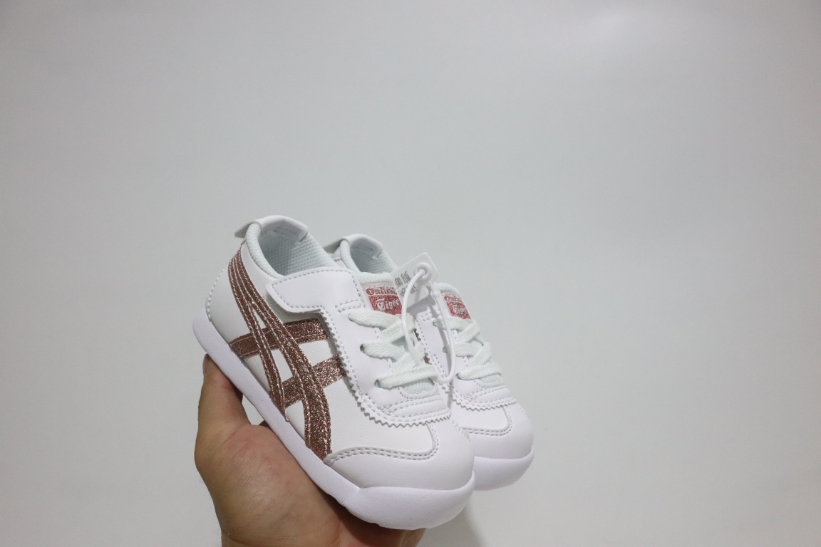 图片[3]-YSS鬼冢虎飞机翼魔术贴婴童鞋 尺码：22.5-28.5 巴斯光年梦幻联动系列🔥 婴童款真的太可爱了😍 萌翻全场🔥 飞翼魔术贴设计，穿脱非常方便✔️ 耐磨防滑大底，脚感超赞👍🏻-选品中心