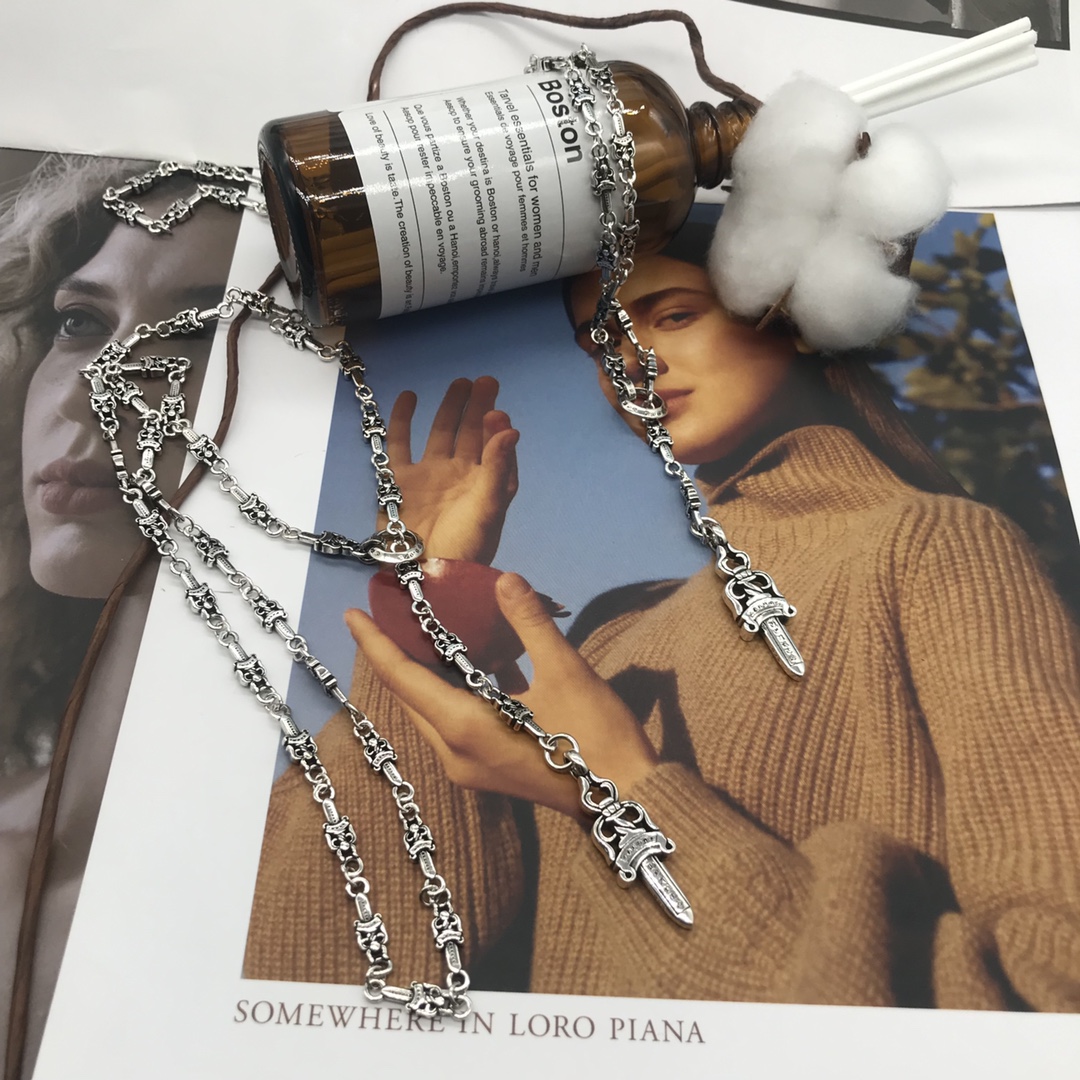 クロムハーツ 宝剣モチーフ推拉一体ネックレス