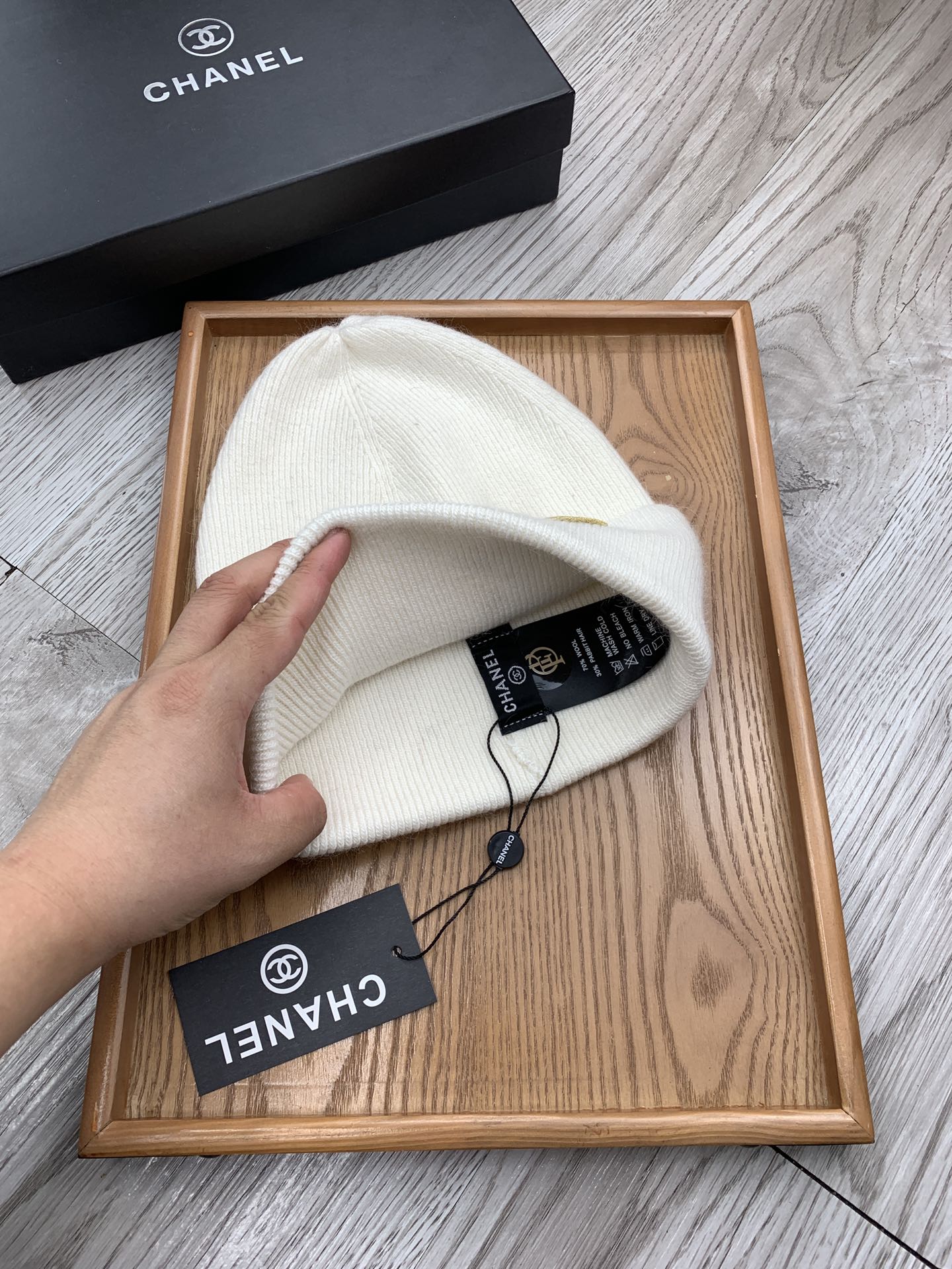 🌹。C家。【羊毛单帽】客供小羊毛！珍贵典藏的灵魂帽子！客供色纱.每个颜色都非常好看！经典！手感软腻.70