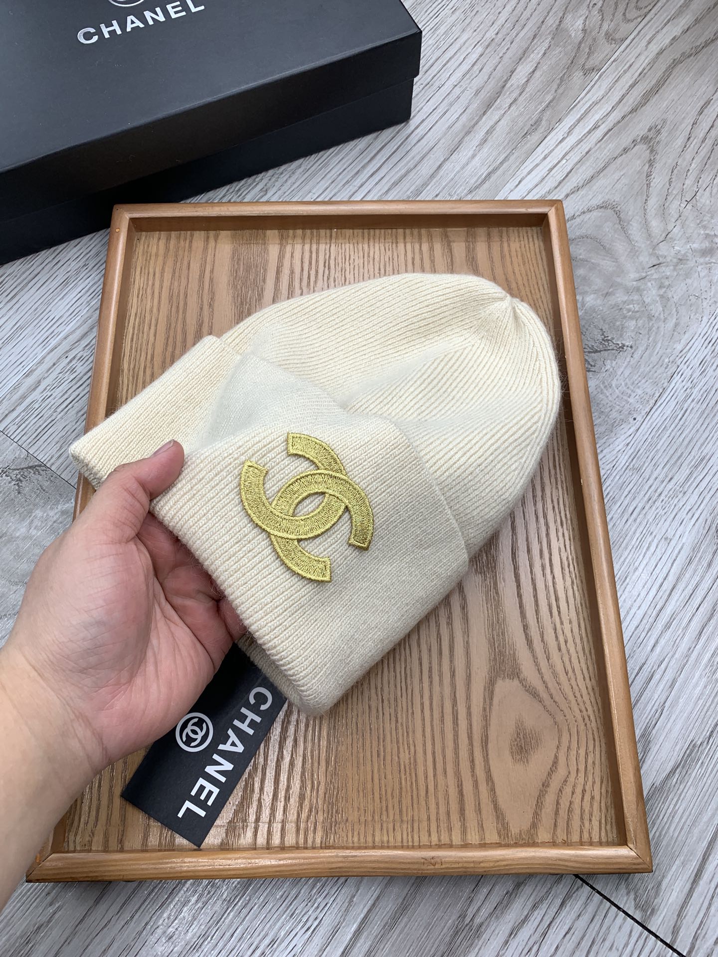 🌹。 C家。【羊毛单帽】客供小羊毛！珍贵典藏的灵魂帽子！客供色纱.每个颜色都非常好看！经典！手感软腻.7