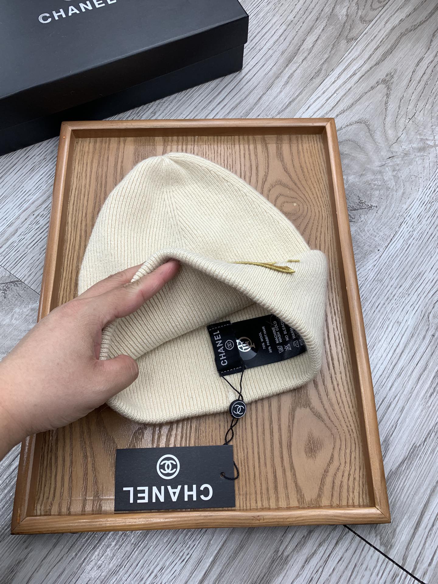 🌹。 C家。【羊毛单帽】客供小羊毛！珍贵典藏的灵魂帽子！客供色纱.每个颜色都非常好看！经典！手感软腻.7